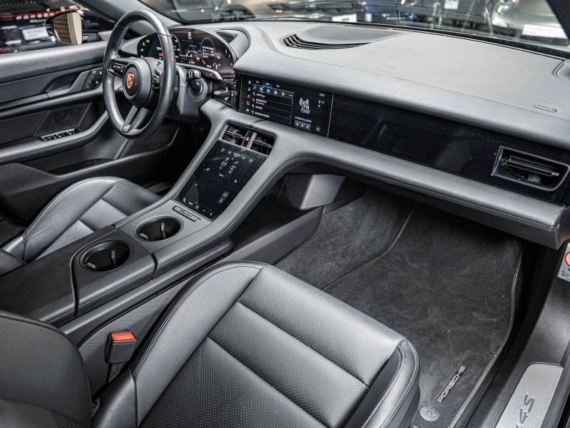 Voitures occasions PORSCHE Taycan 4S Champagne-au-Mont-d'Or