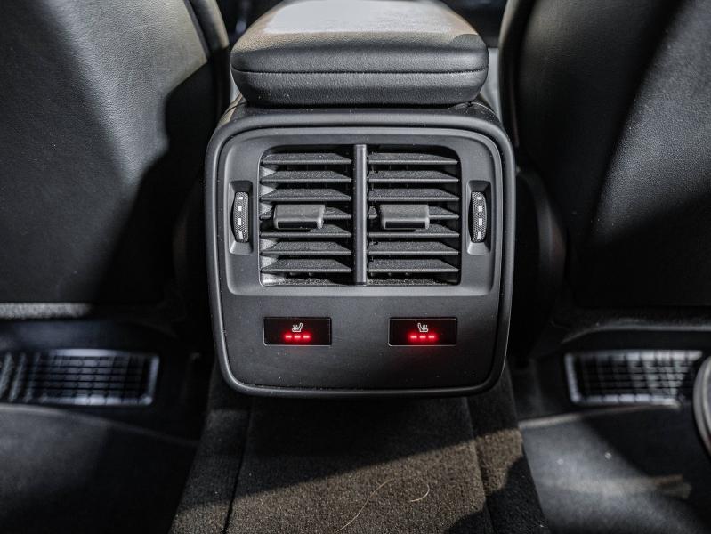 Voitures occasions PORSCHE Taycan 4S Champagne-au-Mont-d'Or