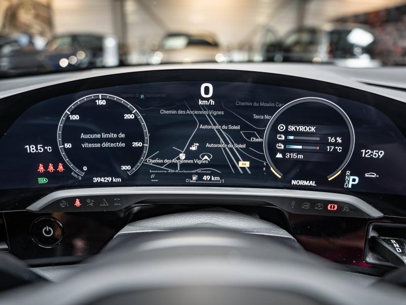 Voitures occasions PORSCHE Taycan 4S Champagne-au-Mont-d'Or