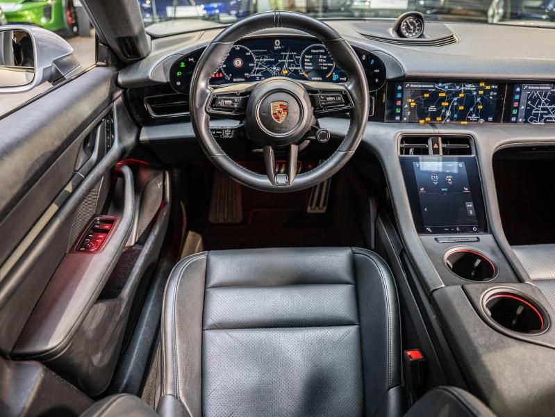 Voitures occasions PORSCHE Taycan Sport Turismo Base Champagne-au-Mont-d'Or