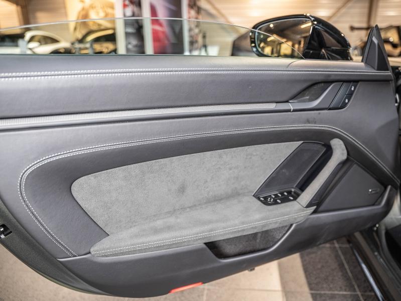 Voitures occasions PORSCHE 911 Cabriolet Carrera 4 GTS Champagne-au-Mont-d'Or