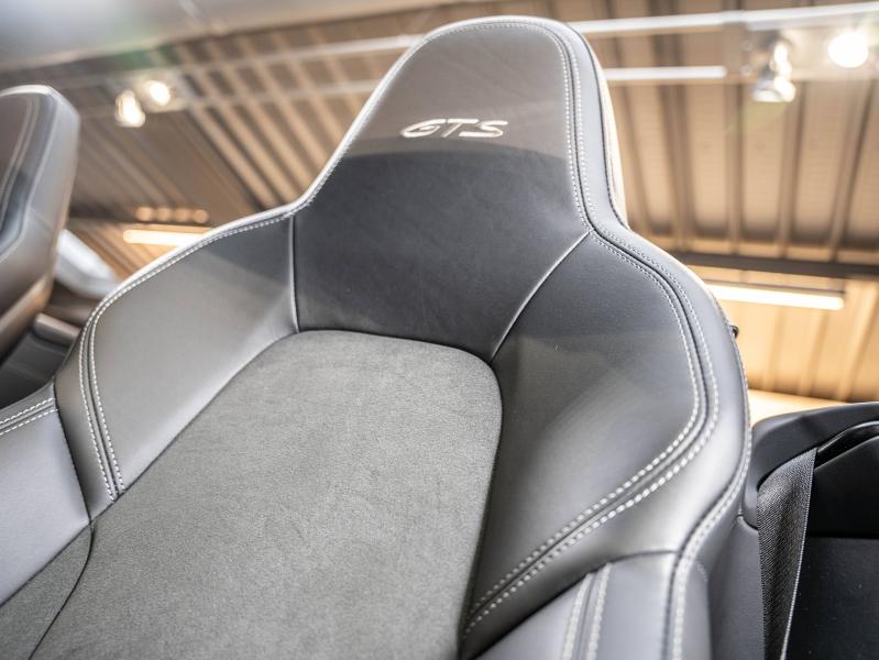 Voitures occasions PORSCHE 911 Cabriolet Carrera 4 GTS Champagne-au-Mont-d'Or