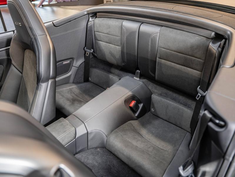 Voitures occasions PORSCHE 911 Cabriolet Carrera 4 GTS Champagne-au-Mont-d'Or