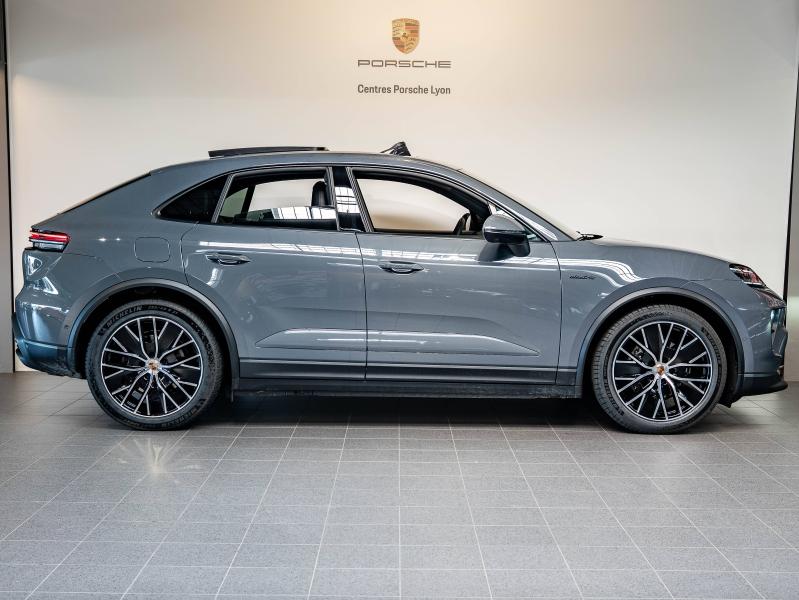 Voitures occasions PORSCHE MACAN Base Champagne-au-Mont-d'Or