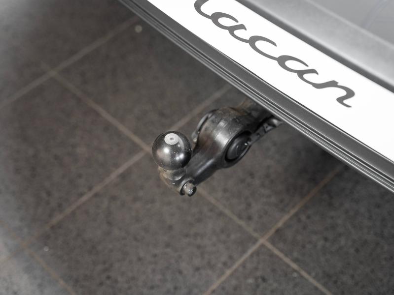 Voitures occasions PORSCHE MACAN Base Champagne-au-Mont-d'Or