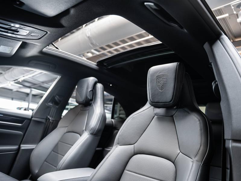 Voitures occasions PORSCHE MACAN Base Champagne-au-Mont-d'Or