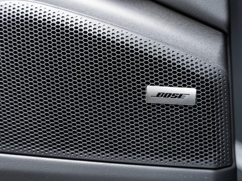 Voitures occasions PORSCHE MACAN Base Champagne-au-Mont-d'Or