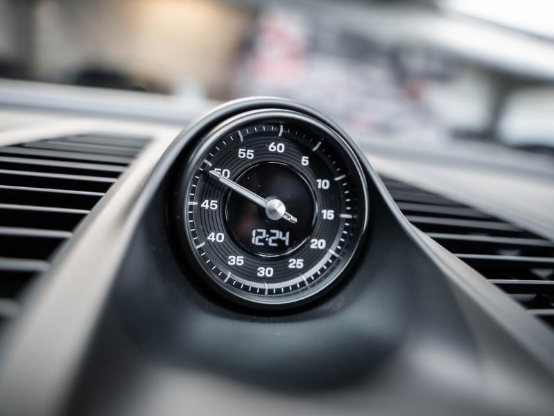 Voitures occasions PORSCHE MACAN Base Champagne-au-Mont-d'Or