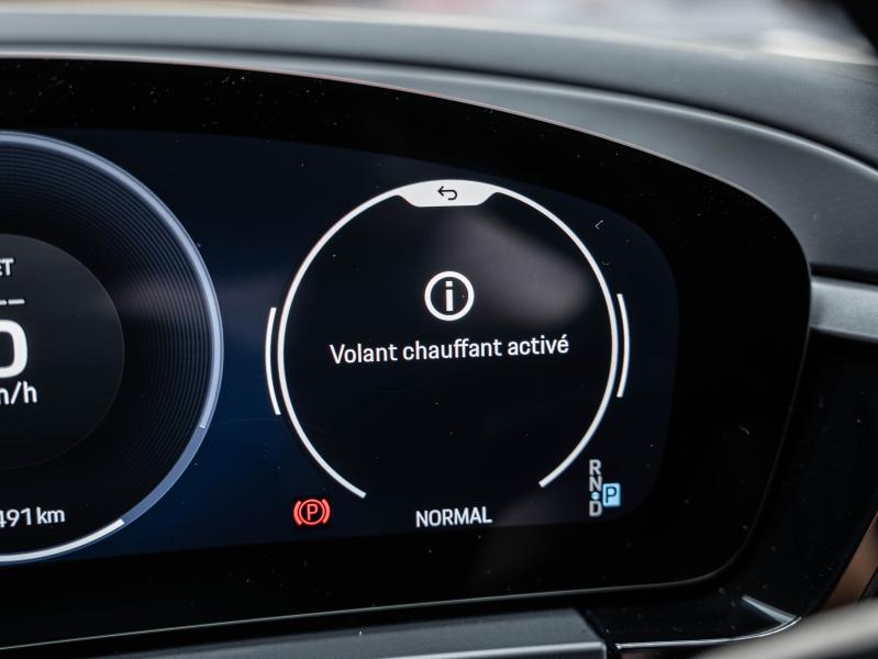 Voitures occasions PORSCHE MACAN Base Champagne-au-Mont-d'Or