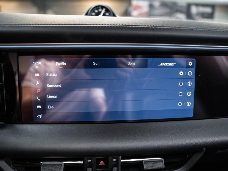 Voitures occasions PORSCHE MACAN Base Champagne-au-Mont-d'Or