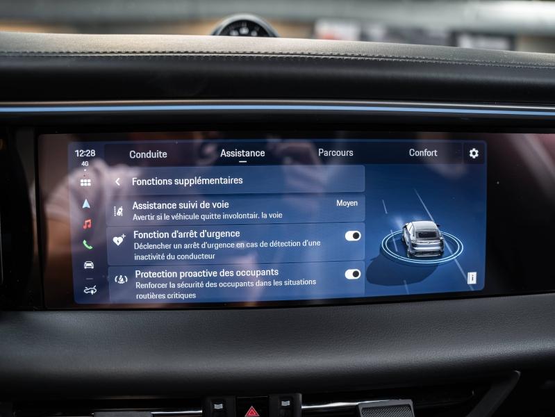 Voitures occasions PORSCHE MACAN Base Champagne-au-Mont-d'Or