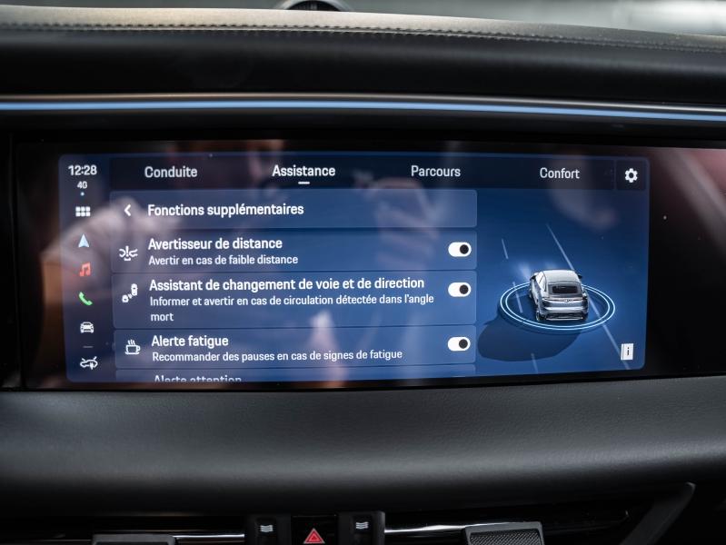 Voitures occasions PORSCHE MACAN Base Champagne-au-Mont-d'Or