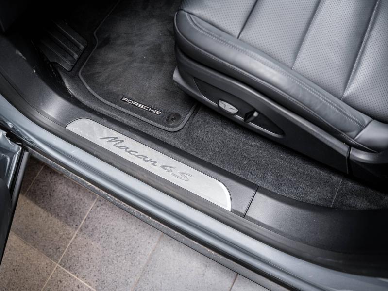 Voitures occasions PORSCHE MACAN 4S Champagne-au-Mont-d'Or