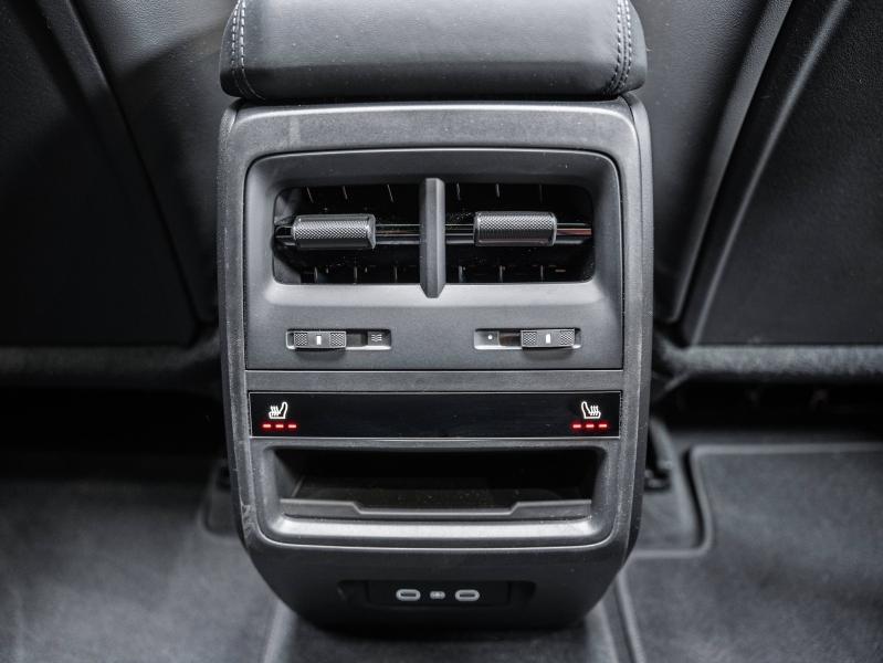 Voitures occasions PORSCHE MACAN 4S Champagne-au-Mont-d'Or