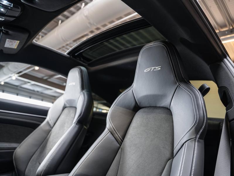 Voitures occasions PORSCHE 911 Coupe Carrera S Champagne-au-Mont-d'Or