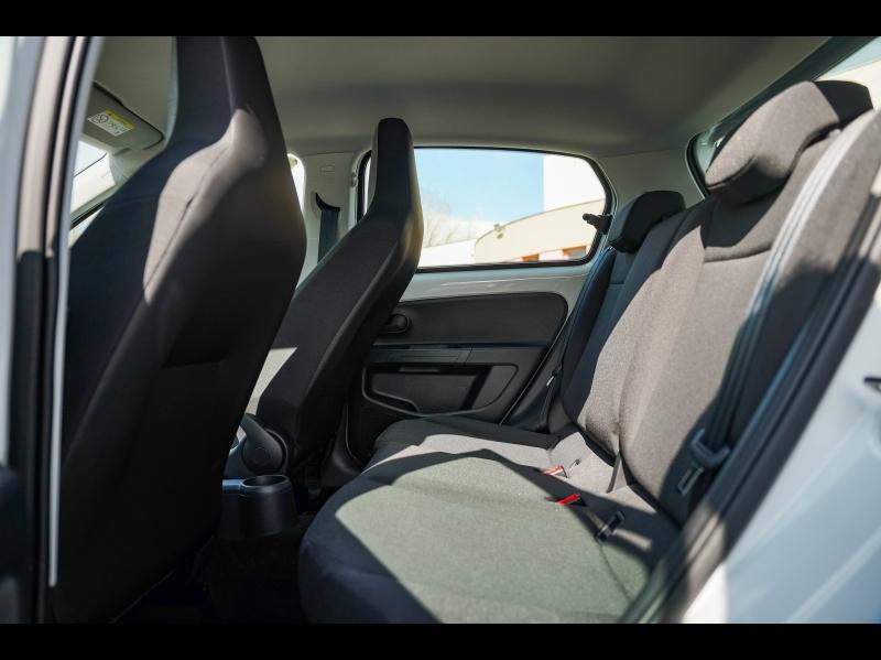 Voitures occasions VOLKSWAGEN e-up! Life Champagne-au-Mont-d'Or