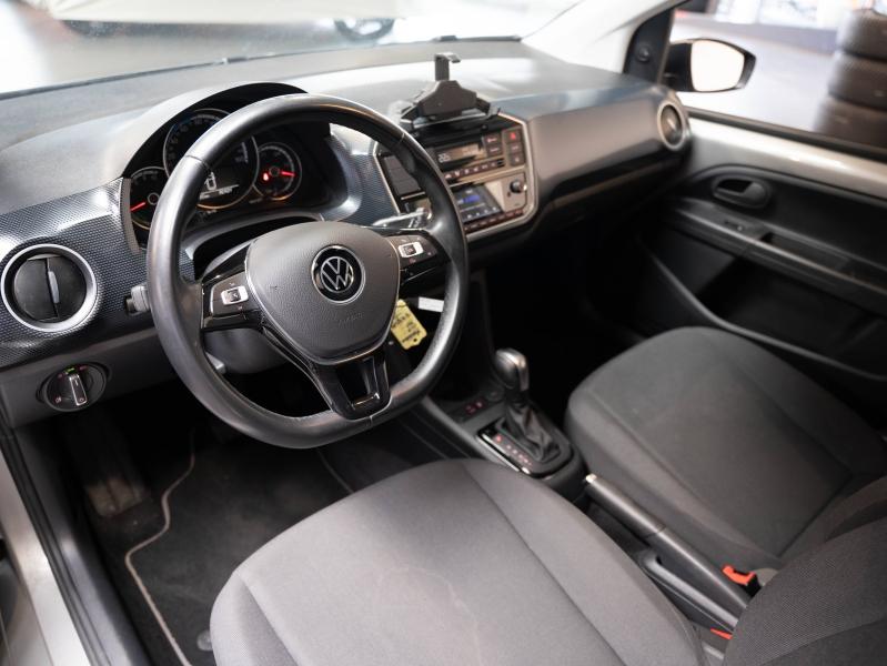 Voitures occasions VOLKSWAGEN e-up! Base Champagne-au-Mont-d'Or