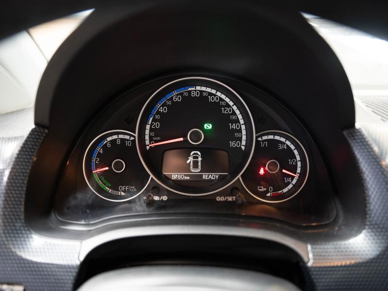 Voitures occasions VOLKSWAGEN e-up! Base Champagne-au-Mont-d'Or