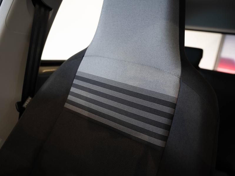 Voitures occasions VOLKSWAGEN e-up! Base Champagne-au-Mont-d'Or