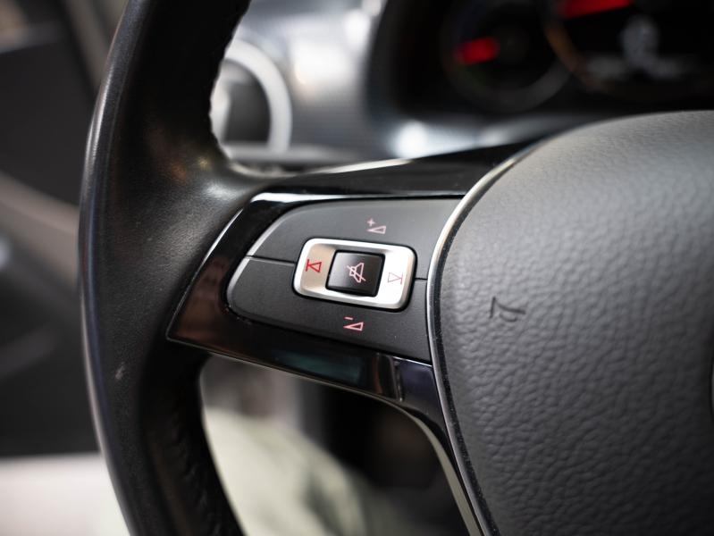 Voitures occasions VOLKSWAGEN e-up! Base Champagne-au-Mont-d'Or