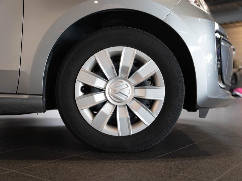 Voitures occasions VOLKSWAGEN e-up! Base Champagne-au-Mont-d'Or