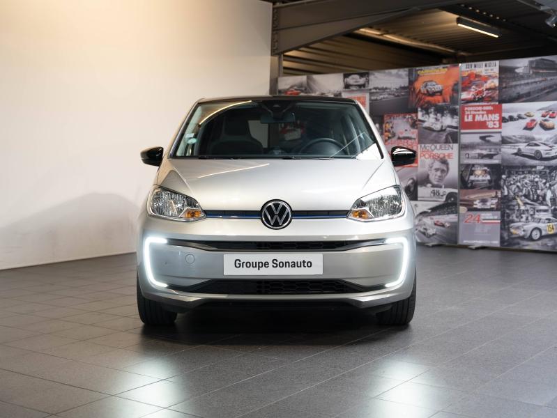 Voitures occasions VOLKSWAGEN e-up! Base Champagne-au-Mont-d'Or