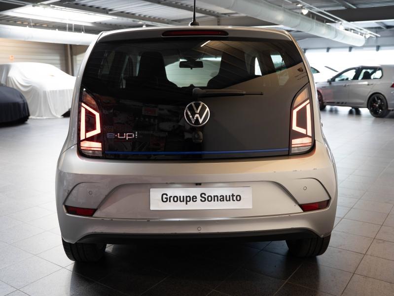 Voitures occasions VOLKSWAGEN e-up! Base Champagne-au-Mont-d'Or