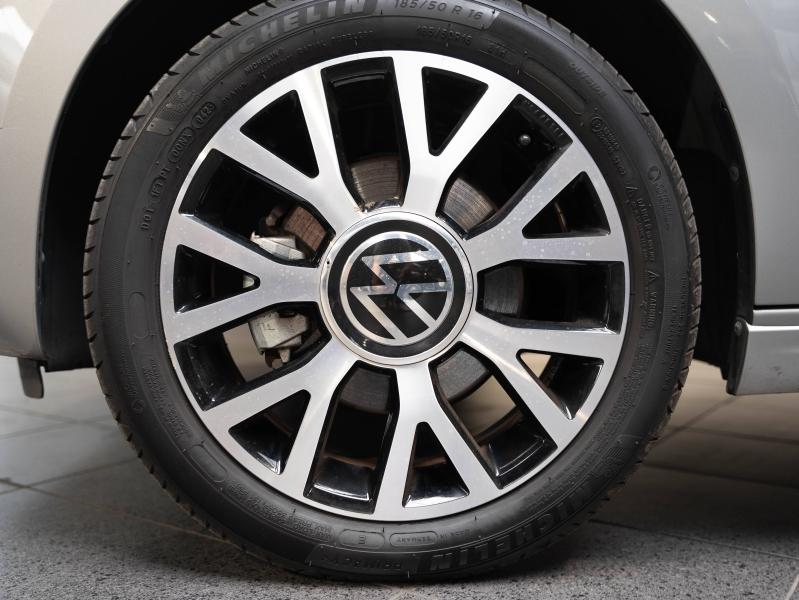 Voitures occasions VOLKSWAGEN e-up! Base Champagne-au-Mont-d'Or