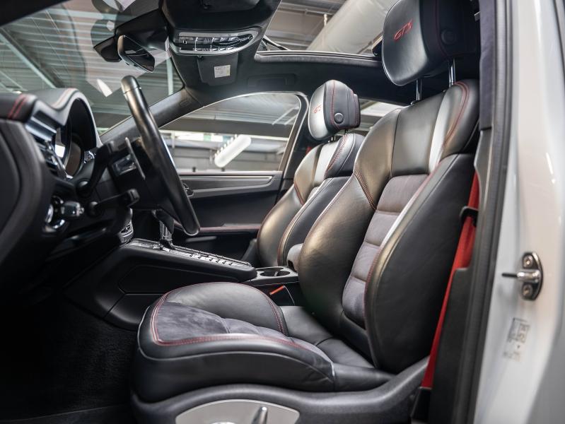 Voitures occasions PORSCHE MACAN GTS Champagne-au-Mont-d'Or