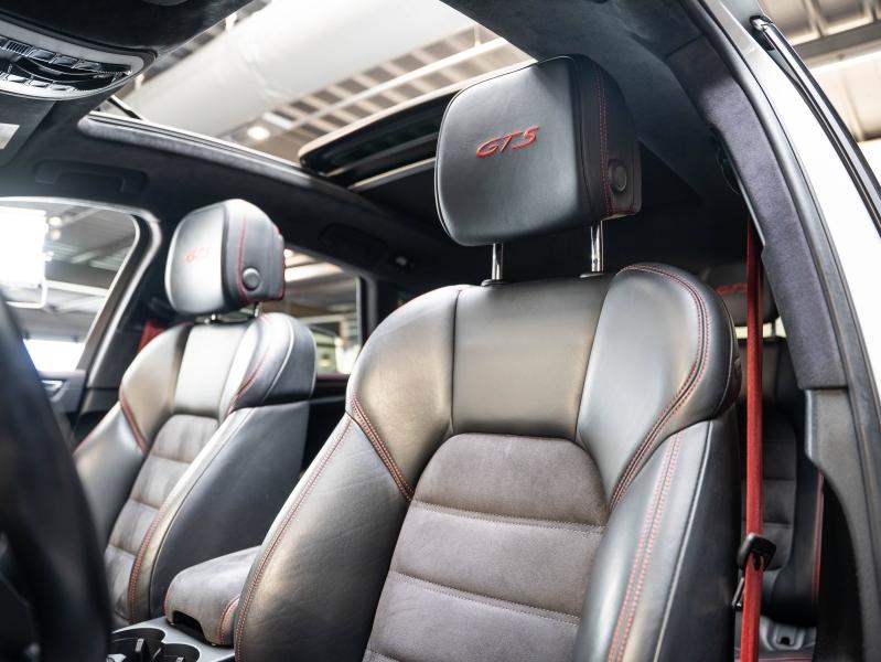 Voitures occasions PORSCHE MACAN GTS Champagne-au-Mont-d'Or