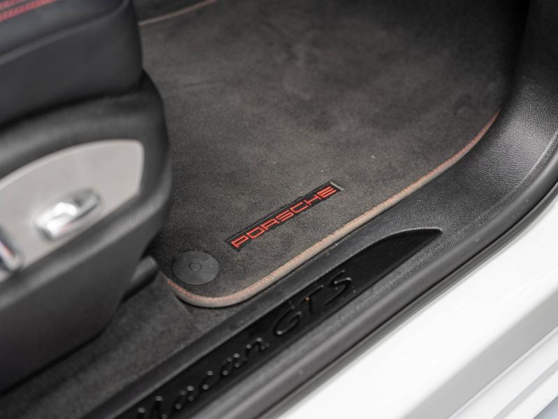 Voitures occasions PORSCHE MACAN GTS Champagne-au-Mont-d'Or
