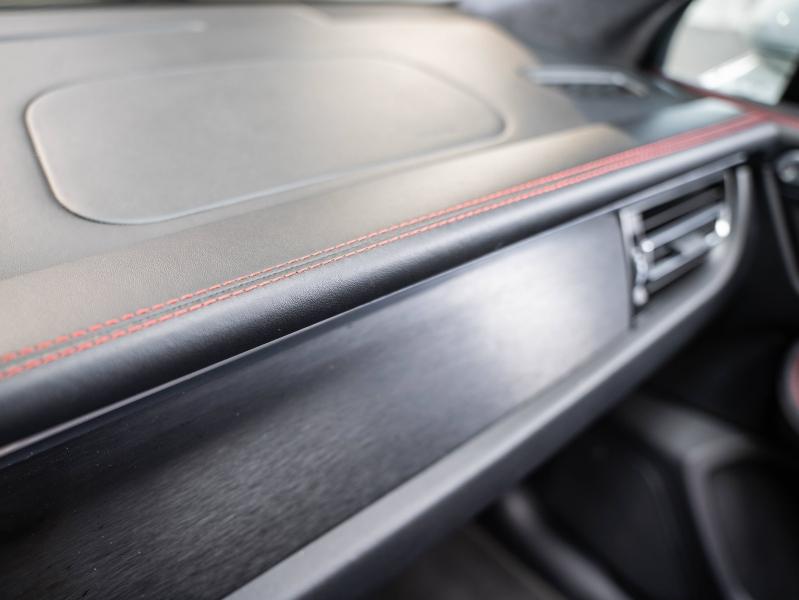 Voitures occasions PORSCHE MACAN GTS Champagne-au-Mont-d'Or