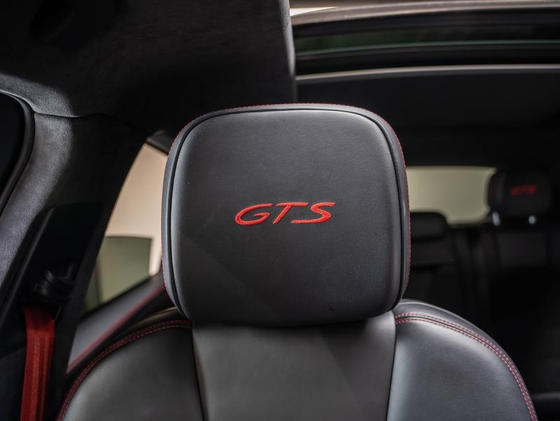 Voitures occasions PORSCHE MACAN GTS Champagne-au-Mont-d'Or