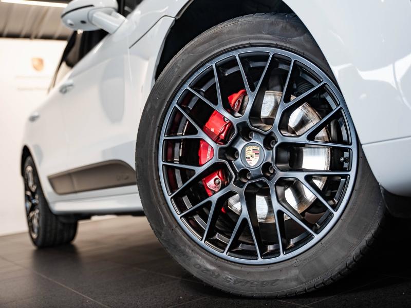 Voitures occasions PORSCHE MACAN GTS Champagne-au-Mont-d'Or