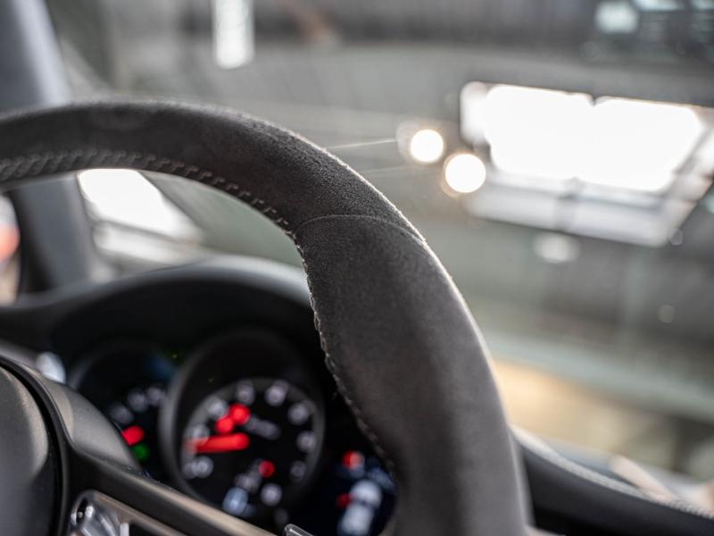 Voitures occasions PORSCHE MACAN Turbo Champagne-au-Mont-d'Or