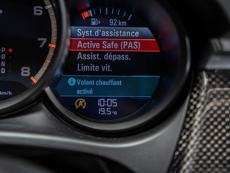 Voitures occasions PORSCHE MACAN Turbo Champagne-au-Mont-d'Or