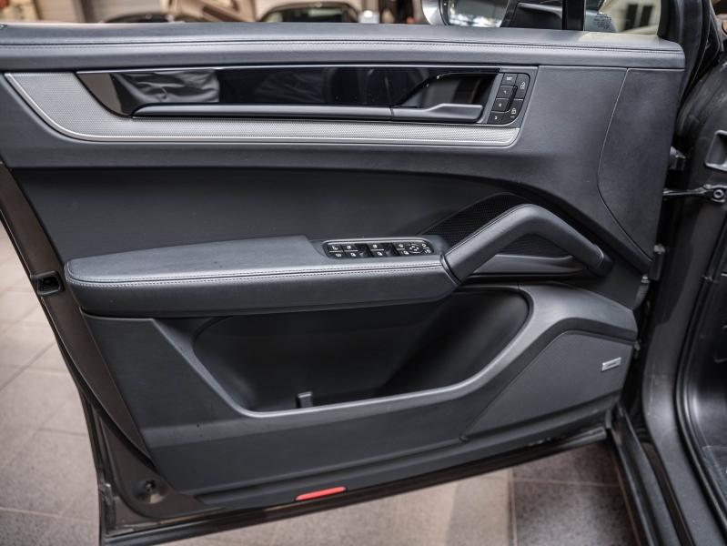 Voitures occasions PORSCHE Cayenne Coupe S E-Hybrid Champagne-au-Mont-d'Or