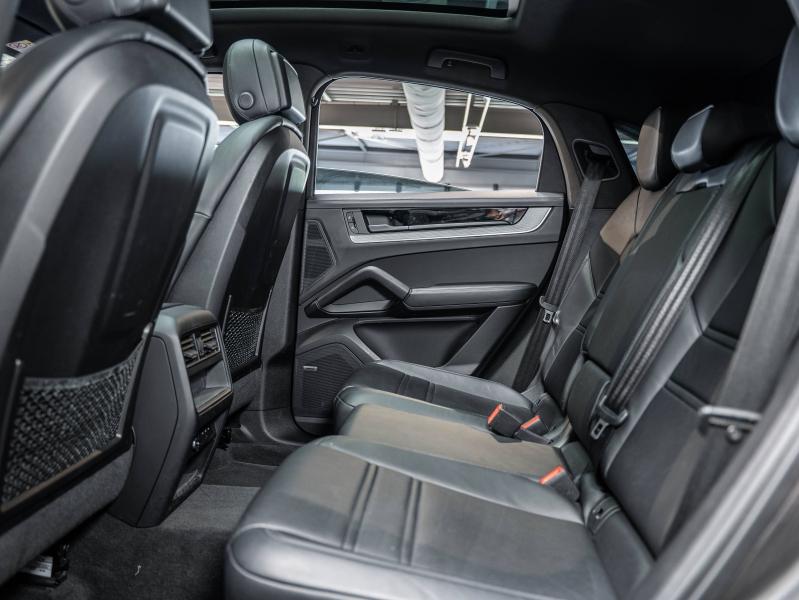Voitures occasions PORSCHE Cayenne Coupe S E-Hybrid Champagne-au-Mont-d'Or
