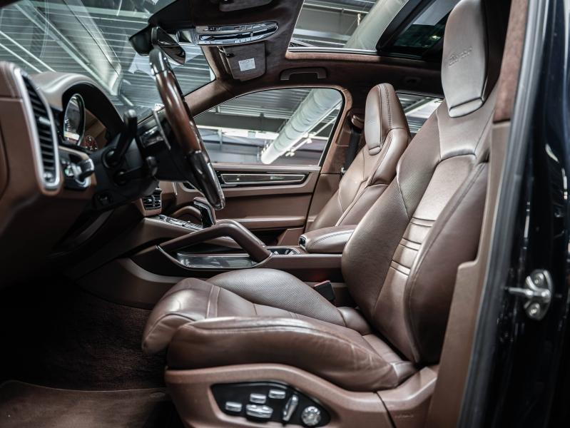 Voitures occasions PORSCHE CAYENNE Turbo Champagne-au-Mont-d'Or