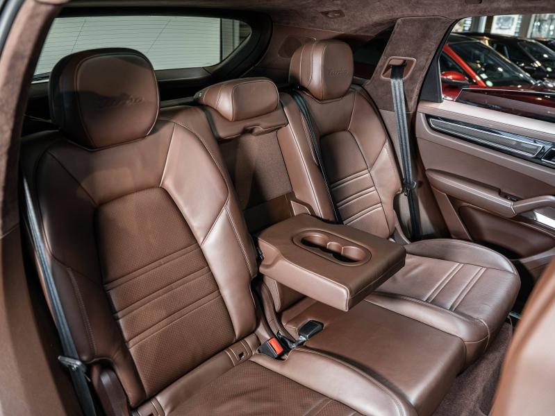 Voitures occasions PORSCHE CAYENNE Turbo Champagne-au-Mont-d'Or