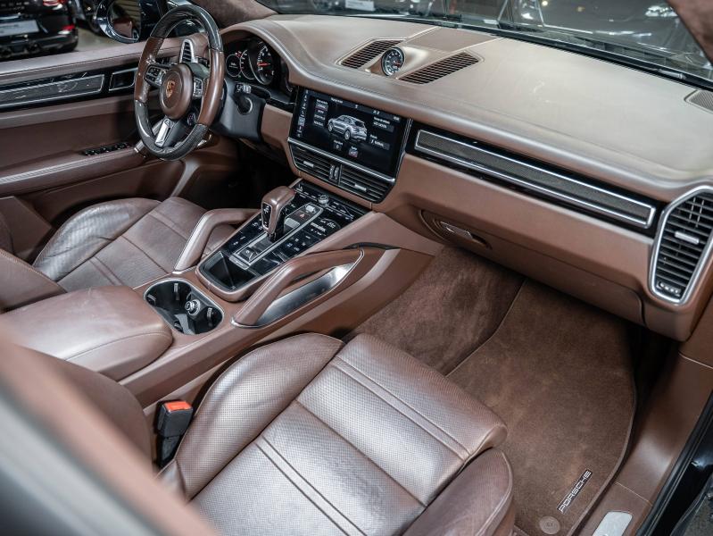 Voitures occasions PORSCHE CAYENNE Turbo Champagne-au-Mont-d'Or