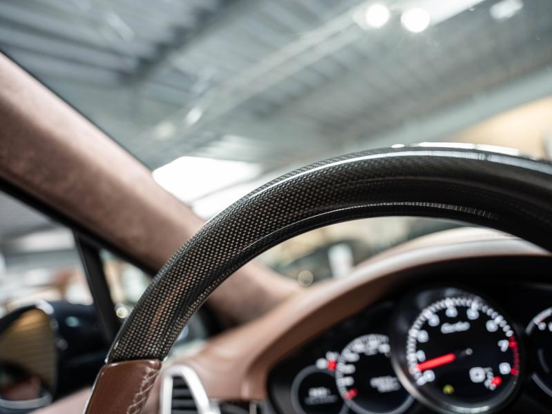 Voitures occasions PORSCHE CAYENNE Turbo Champagne-au-Mont-d'Or