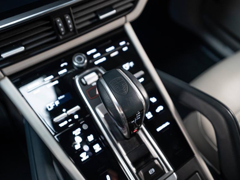 Voitures occasions PORSCHE Cayenne Coupe E-Hybrid Platinum Ed Champagne-au-Mont-d'Or