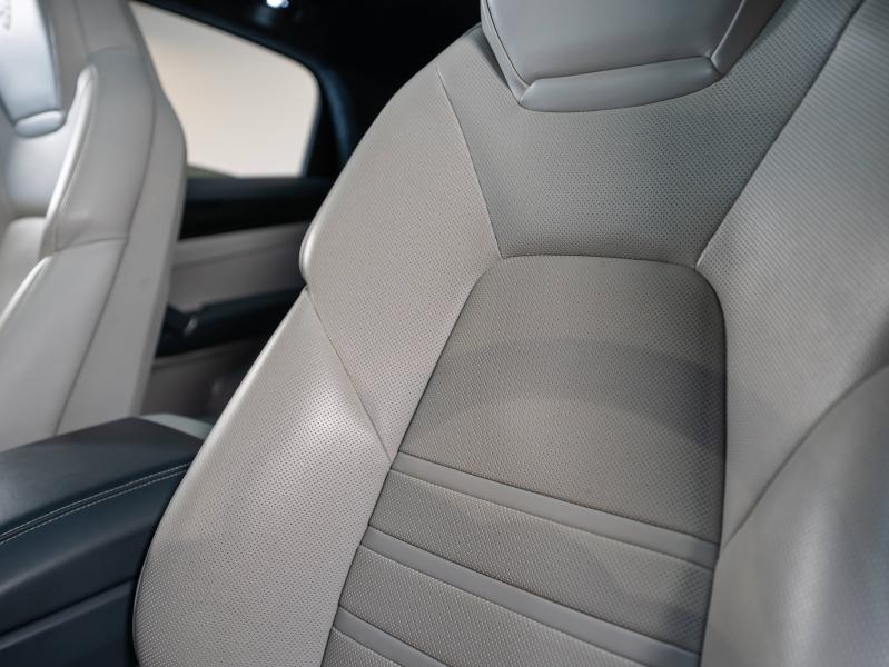 Voitures occasions PORSCHE Cayenne Coupe E-Hybrid Platinum Ed Champagne-au-Mont-d'Or