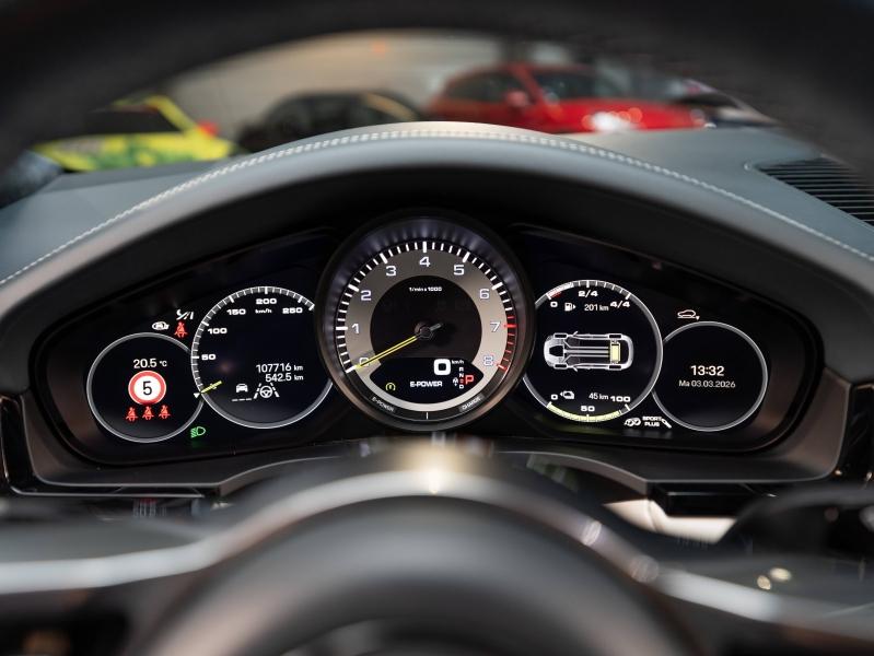 Voitures occasions PORSCHE Cayenne Coupe E-Hybrid Platinum Ed Champagne-au-Mont-d'Or