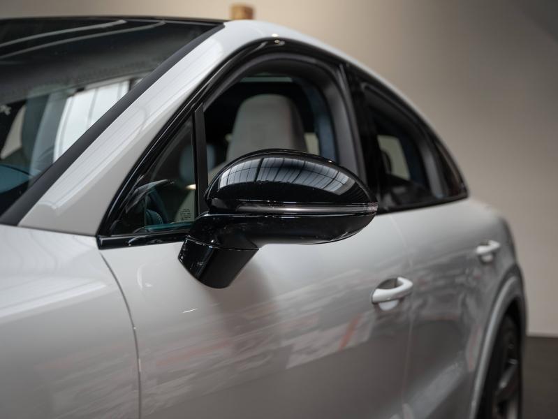 Voitures occasions PORSCHE Cayenne Coupe E-Hybrid Platinum Ed Champagne-au-Mont-d'Or