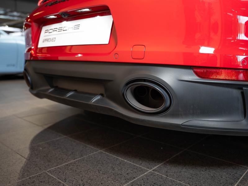 Voitures occasions PORSCHE 911 Coupe Carrera GTS Champagne-au-Mont-d'Or