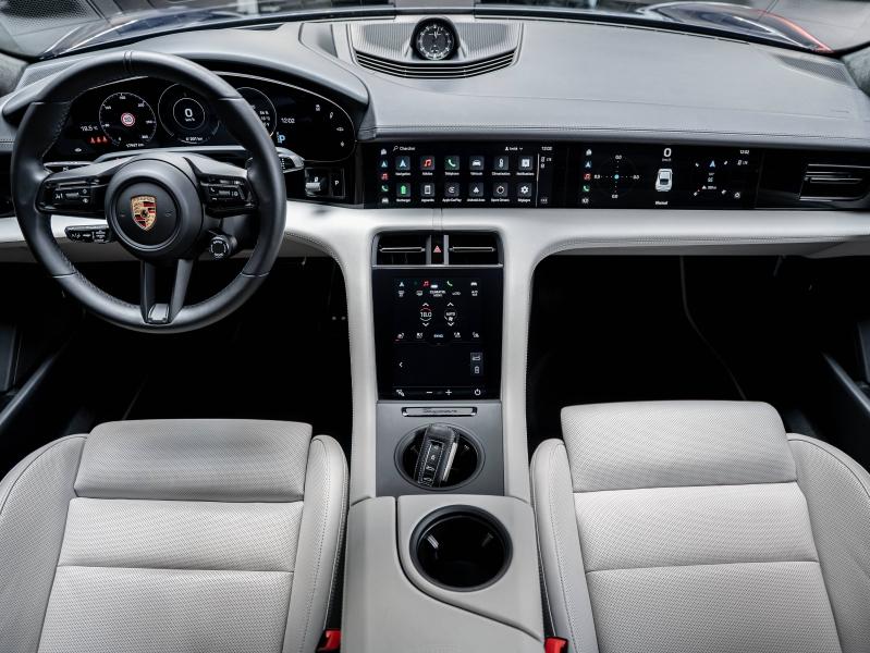 Voitures occasions PORSCHE Taycan Turbo Champagne-au-Mont-d'Or