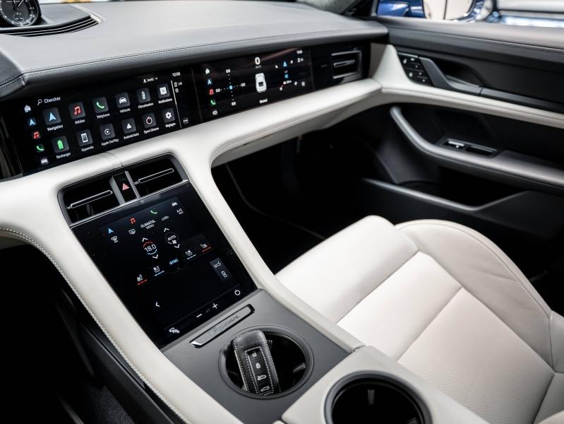 Voitures occasions PORSCHE Taycan Turbo Champagne-au-Mont-d'Or