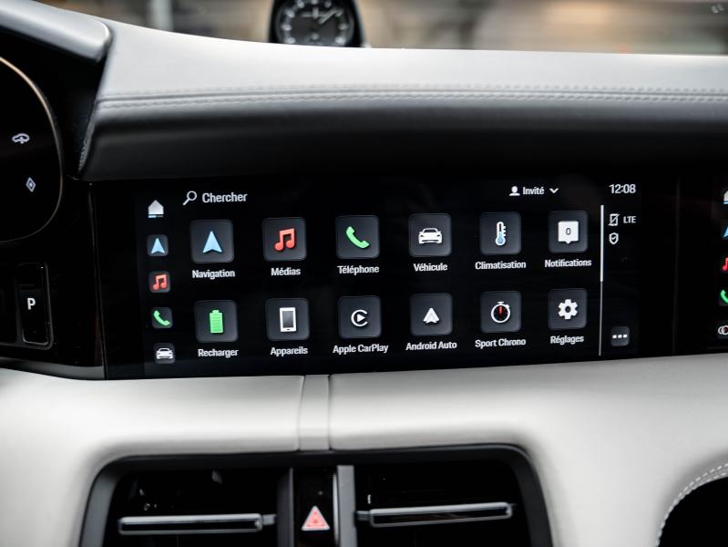 Voitures occasions PORSCHE Taycan Turbo Champagne-au-Mont-d'Or